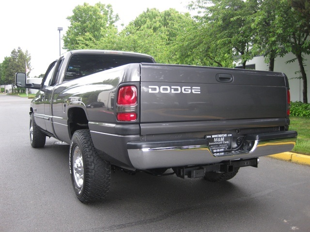 2002 Dodge Ram 2500 SLT Plus/ 2WD/ 5.9L Turbo Diesel/ 5-Speed Manual   - Photo 34 - Portland, OR 97217