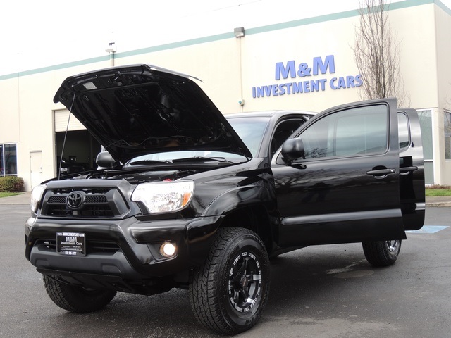 2012 Toyota Tacoma V6 / Crew Cab / 4X4 / Navigation / LIFTED LIFTED   - Photo 26 - Portland, OR 97217