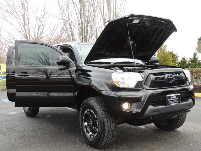 2012 Toyota Tacoma V6 / Crew Cab / 4X4 / Navigation / LIFTED LIFTED   - Photo 33 - Portland, OR 97217