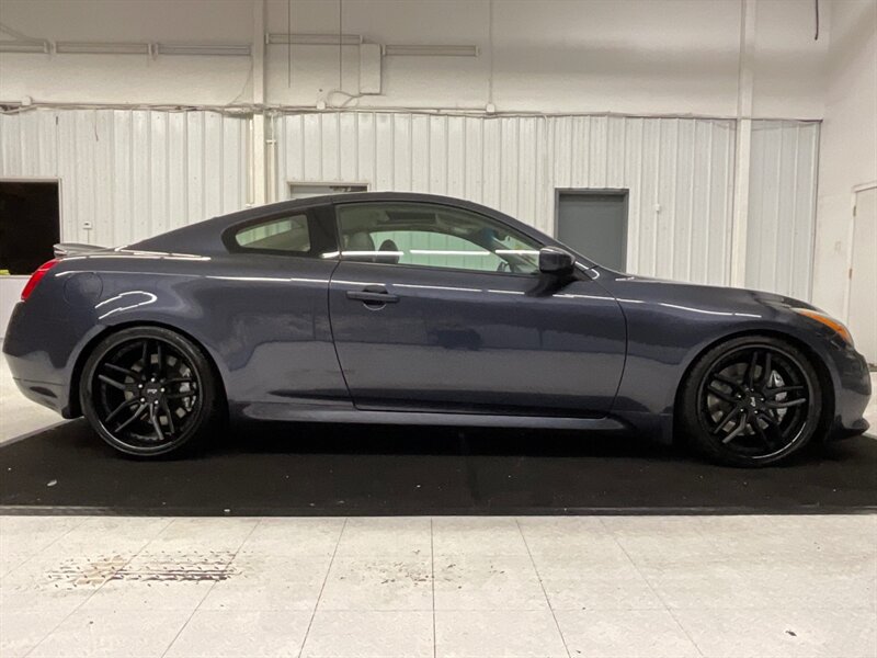 2008 INFINITI G37 Sport 2Dr Coupe / Leather / NEW WHEELS & TIRES  / Leather & Heated Seats / Sunroof / ONLY 78,000 MILES - Photo 4 - Gladstone, OR 97027