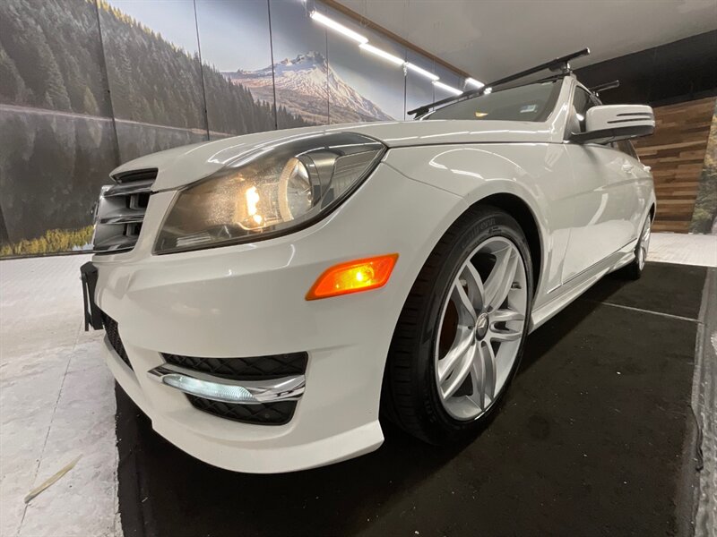 2013 Mercedes-Benz C 300 Sport 4MATIC AWD / 3.5L V6 /  77,000 MILES  / Leather Seats / Sunroof / Roof Rack / LOCAL CAR / Excel Cond - Photo 9 - Gladstone, OR 97027