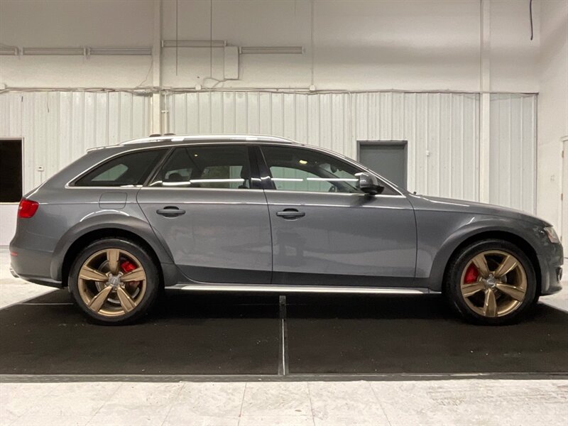 2013 Audi Allroad 2.0T quattro Premium Plus AWD / 2.0L 4Cyl TURBO  / Panoramic Sunroof / Leather & Heated Seats / Backup Camera / 97,000 MILES - Photo 4 - Gladstone, OR 97027