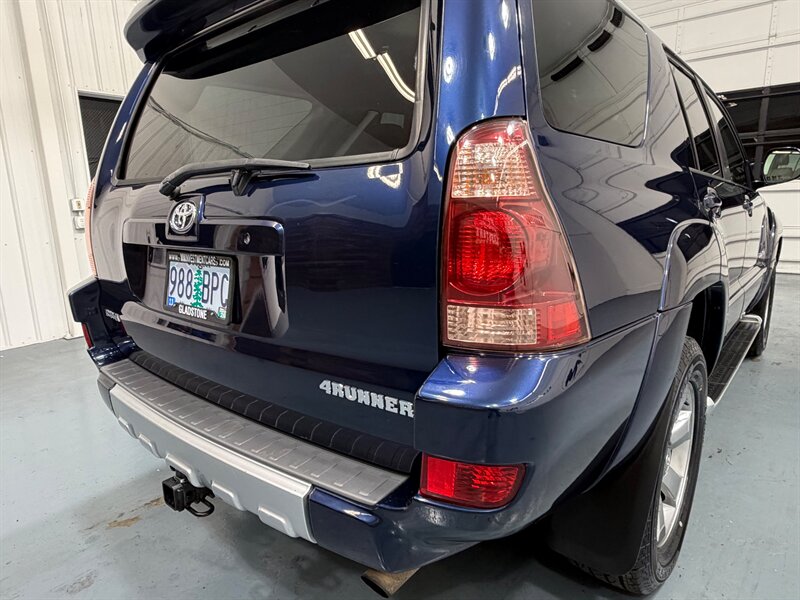 2004 Toyota 4Runner Limited AWD 4.0L / LEATHER / SUNROOF / NEW TIRES / HEATED SEATS / LOCAL RUST FREE - Photo 37 - Gladstone, OR 97027
