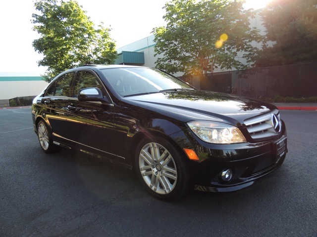 2009 Mercedes-Benz C300 4MATIC Luxury/4WD/Navigation/ 50k miles   - Photo 2 - Portland, OR 97217