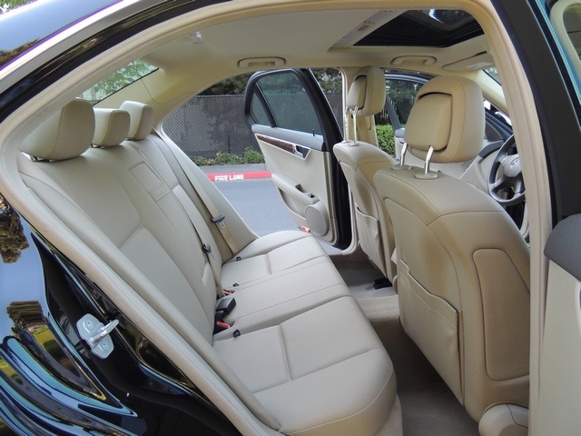 2009 Mercedes-Benz C300 4MATIC Luxury/4WD/Navigation/ 50k miles   - Photo 24 - Portland, OR 97217