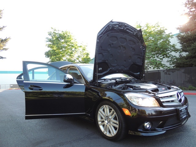 2009 Mercedes-Benz C300 4MATIC Luxury/4WD/Navigation/ 50k miles   - Photo 17 - Portland, OR 97217