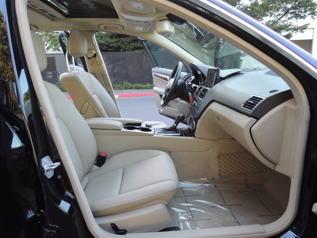 2009 Mercedes-Benz C300 4MATIC Luxury/4WD/Navigation/ 50k miles   - Photo 25 - Portland, OR 97217