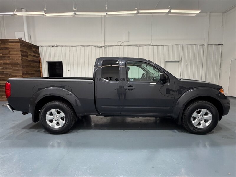 2012 Nissan Frontier SV V6 Extnd Cab 4.0L V6 / NEW TIRES / 96k MILES / LOCAL RUST FREE / EXLNT COND - Photo 4 - Gladstone, OR 97027