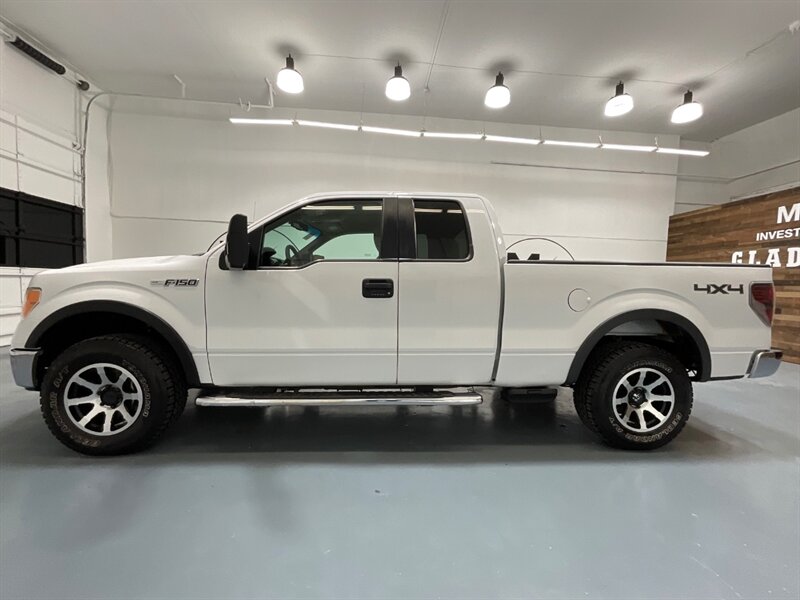 2009 Ford F-150 XLT Super Cab 4X4 / 5.4L V8 / 6.5Ft Bed / LOCAL   - Photo 3 - Gladstone, OR 97027