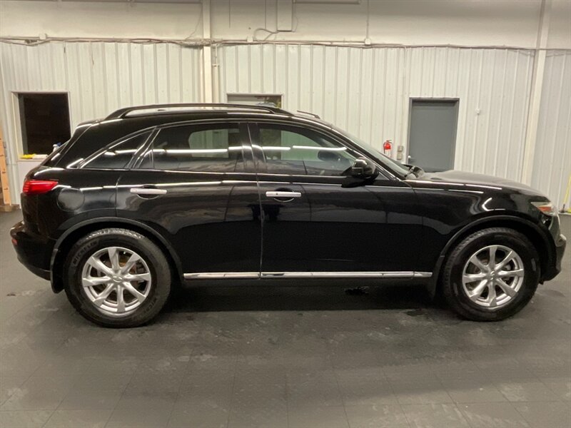 2008 INFINITI FX FX 350 Sport Utility AWD / Leather Navigation Sunr  Leather & Heated Seats / Navigation & Backup Camera / SHARP & CLEAN - Photo 4 - Gladstone, OR 97027