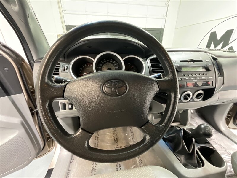 2007 Toyota Tacoma Regular Cab 4X4 5-SPEED MANUAL / 4Cyl / LIFTED / NEW WHEELS & TIRES / LOCAL w. ZERO RUST - Photo 14 - Gladstone, OR 97027
