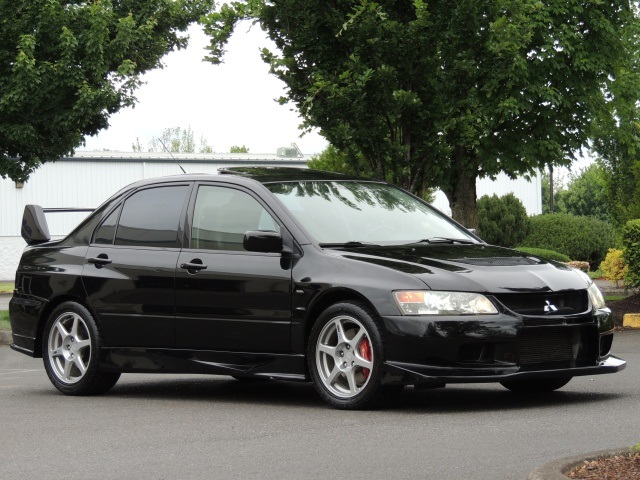 2005 Mitsubishi Lancer Evolution VIII / Leather / Sunroof /ONLY 69K MILES