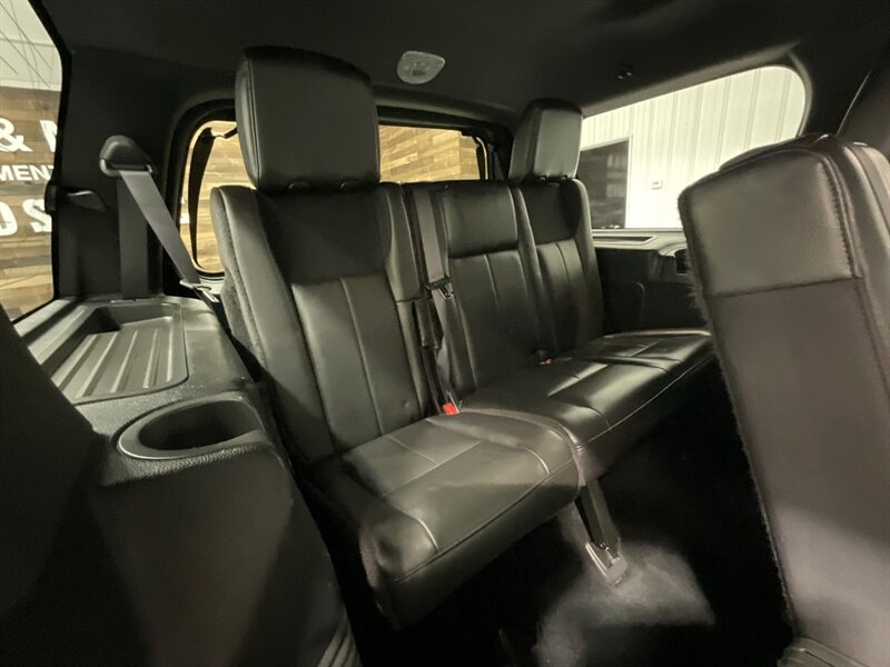 2012 Ford Expedition Limited 4X4 / Leather Sunroof Navigation  / Heated & Cooled Leather Seats - Photo 42 - Gladstone, OR 97027