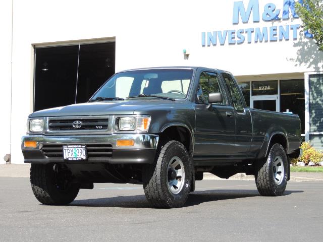 1993 Toyota Pickup Deluxe V6 2dr Deluxe V6 / 4X4 / 5-SPEED / 1-OWNER   - Photo 34 - Portland, OR 97217