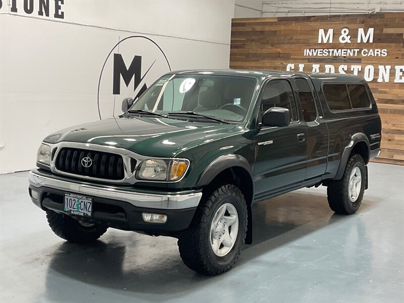 2001 Toyota Tacoma V6 SR5 TRD OFF RD 4X4 / REAR DIFF LOCK/ 94K MILES  / TIMING BELT SERVICE ALREADY DONE / ZERO RUST - Photo 1 - Gladstone, OR 97027