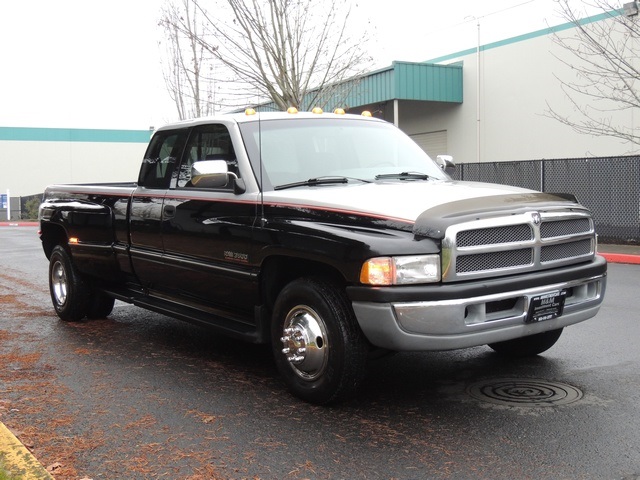 1996 Dodge Ram 3500 Laramie SLT/ 2WD/ 5.9L DIESEL/ 12-VALVE/ DUALLY   - Photo 2 - Portland, OR 97217