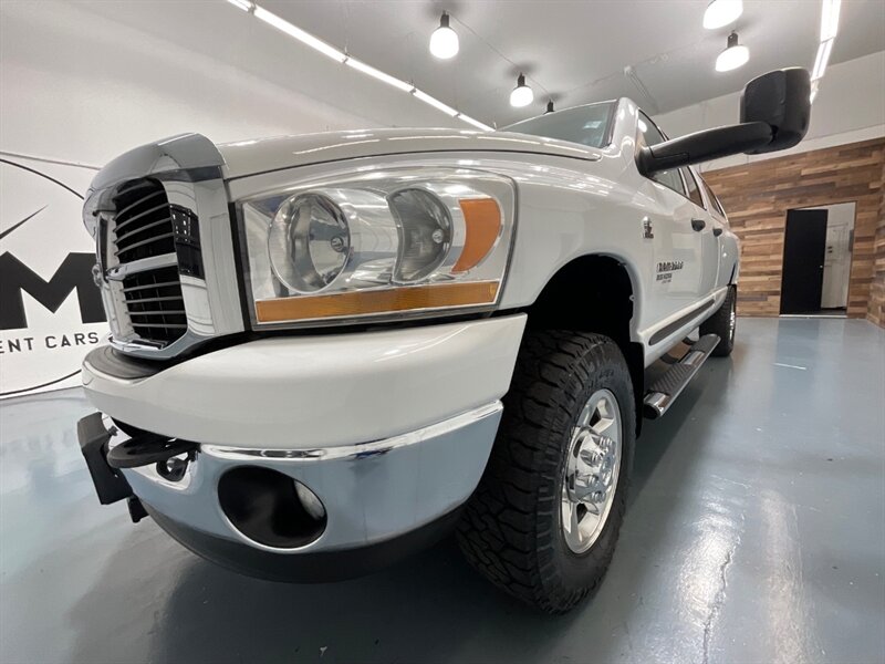 2006 Dodge Ram 3500 SLT BIG HORN 4X4 / 5.9L DIESEL / 6-SPEED / 1-OWNER  / LOCAL TRUCK w. ZERO RUST / 1-TON / LONG BED / Backup Camera / 94K MILES - Photo 52 - Gladstone, OR 97027