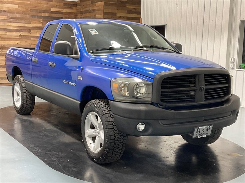 2008 Dodge Ram 1500 SLT BIG HORN 4X4 / 5.7L V8 / LOCAL W. ZERO RUST   - Photo 2 - Gladstone, OR 97027