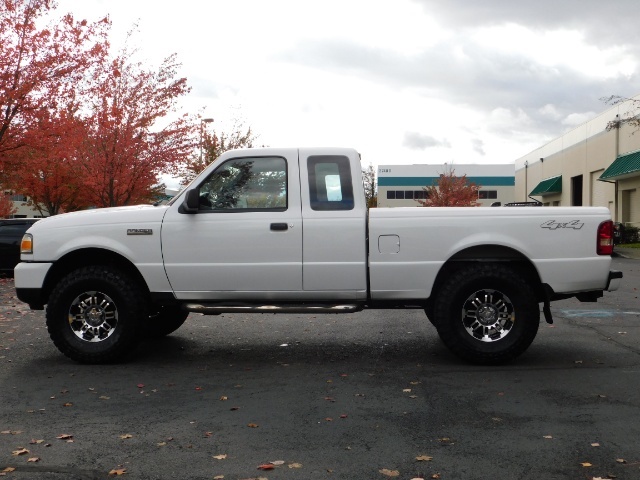 2008 Ford Ranger XLT / 4X4 4.0L 6Cyl 4Door / NEW LIFT NEW MUD TIRES   - Photo 3 - Portland, OR 97217