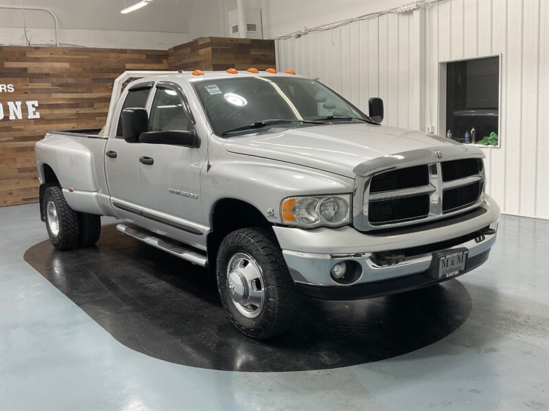 2005 Dodge Ram 3500 SLT Quad Cab 4x4 / 5.9L CUMMINS DIESEL HO/ 1-Ton  COND / RUST FREE - Photo 2 - Gladstone, OR 97027