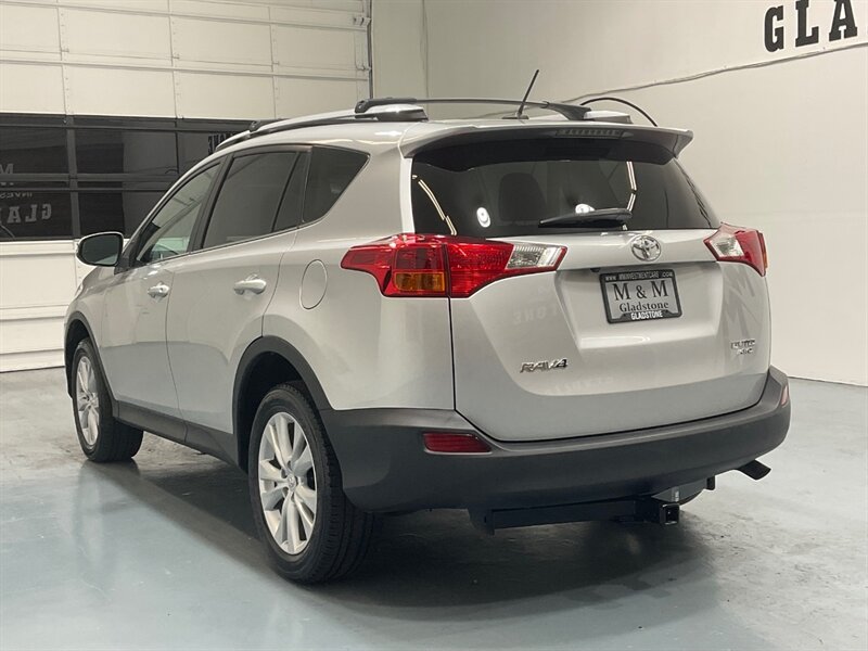 2014 Toyota RAV4 Limited AWD / Leather / Sunroof / Blis / 1-OWNER  / LOCAL SUV - Photo 8 - Gladstone, OR 97027