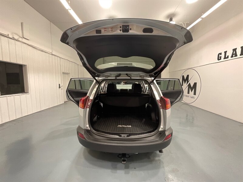 2014 Toyota RAV4 Limited AWD / Leather / Sunroof / Blis / 1-OWNER  / LOCAL SUV - Photo 36 - Gladstone, OR 97027