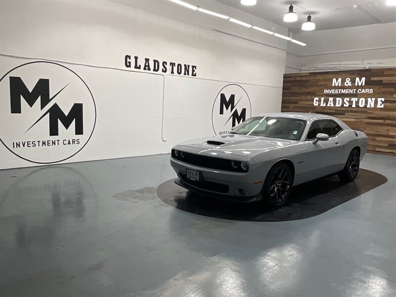 2022 Dodge Challenger R/T Coupe / PLUS PKG / 5.7L V8 HEMI / 18K MILES  /Black Top Pkg - Photo 25 - Gladstone, OR 97027