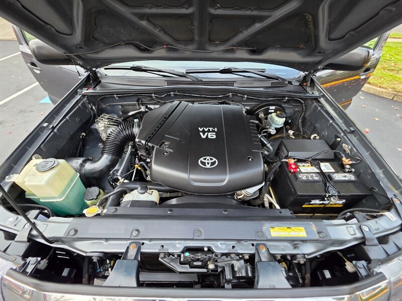 2010 Toyota Tacoma DOUBLE CAB 4X4 / V6 4.0L / NEW TIRES / NEW LIFT  / JUST SERVICED / NO RUST / EXCELLENT CONDITION - Photo 30 - Portland, OR 97217