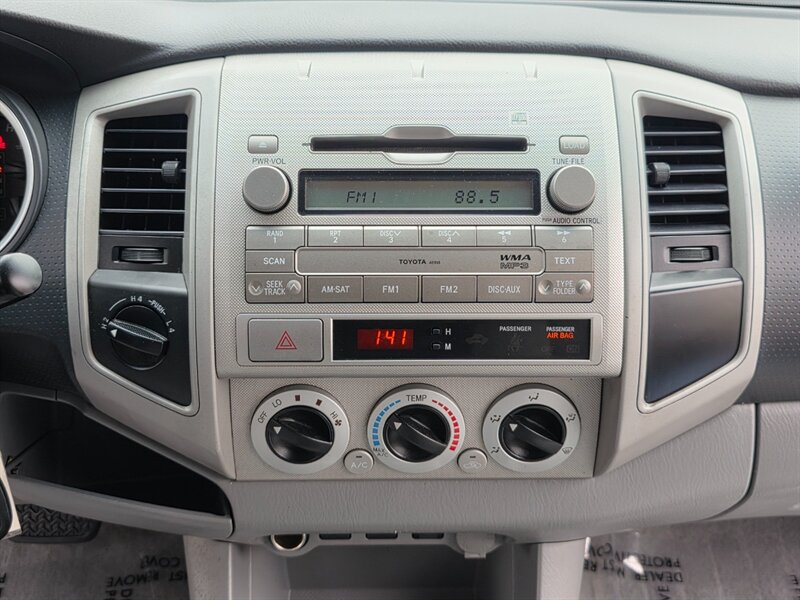 2010 Toyota Tacoma DOUBLE CAB 4X4 / V6 4.0L / NEW TIRES / NEW LIFT  / JUST SERVICED / NO RUST / EXCELLENT CONDITION - Photo 40 - Portland, OR 97217