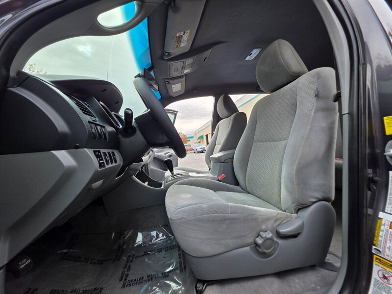 2010 Toyota Tacoma DOUBLE CAB 4X4 / V6 4.0L / NEW TIRES / NEW LIFT  / JUST SERVICED / NO RUST / EXCELLENT CONDITION - Photo 13 - Portland, OR 97217