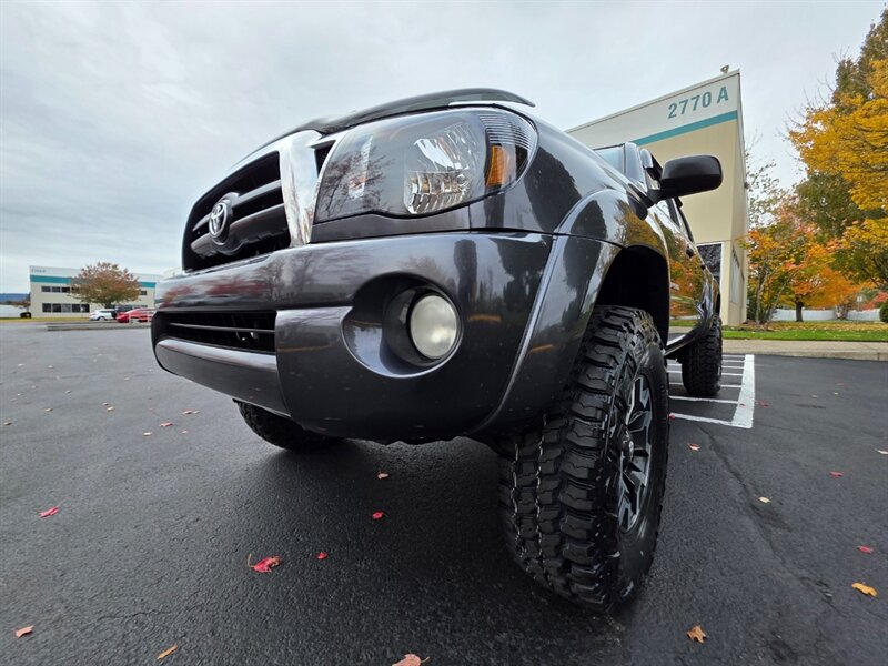 2010 Toyota Tacoma DOUBLE CAB 4X4 / V6 4.0L / NEW TIRES / NEW LIFT  / JUST SERVICED / NO RUST / EXCELLENT CONDITION - Photo 10 - Portland, OR 97217
