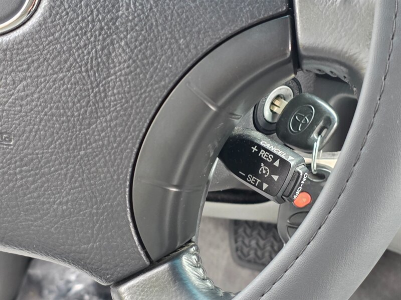 2010 Toyota Tacoma DOUBLE CAB 4X4 / V6 4.0L / NEW TIRES / NEW LIFT  / JUST SERVICED / NO RUST / EXCELLENT CONDITION - Photo 37 - Portland, OR 97217