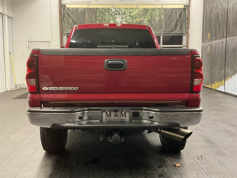 2007 Chevrolet Silverado 2500 LT Crew Cab 4X4 / 6.6L DURAMAX DIESEL / LBZ MOTOR  LOCAL TRUCK/ RUST FREE / BRAND NEW TIRES / ONLY 100,000 MILES - Photo 6 - Gladstone, OR 97027