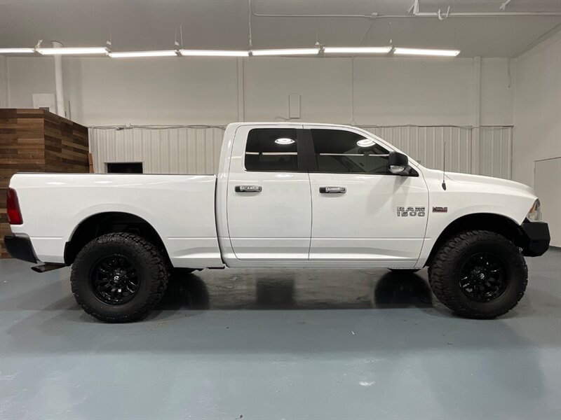 2015 RAM 1500 SLT Quad Cab 4X4 / 5.7L V8 HEMI /LIFTED /ZERO RUST  / BRAND NEW WHEELS & TIRES - Photo 4 - Gladstone, OR 97027