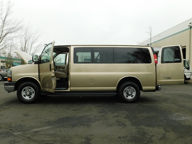 2006 Chevrolet Express 3500 / 12-Passenger Van / V8 / 1-TON / 111k miles   - Photo 22 - Portland, OR 97217