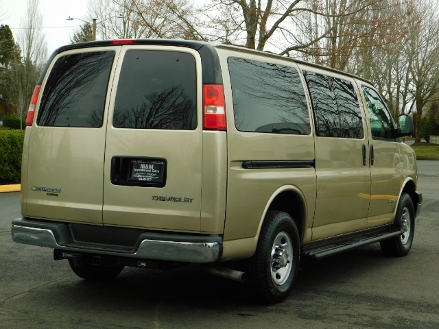 2006 Chevrolet Express 3500 / 12-Passenger Van / V8 / 1-TON / 111k miles   - Photo 8 - Portland, OR 97217