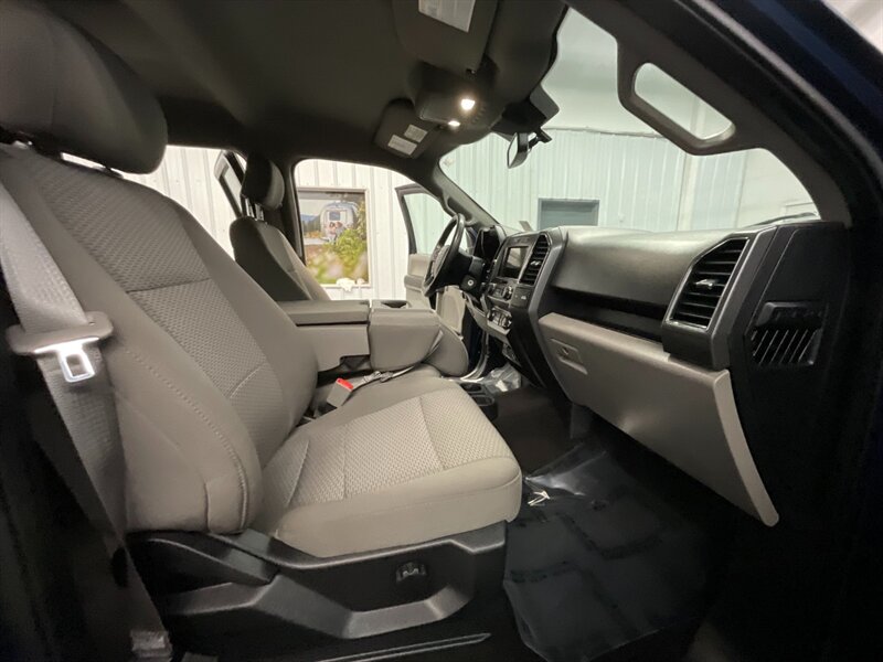 2019 Ford F-150 XLT Crew Cab 4X4 / 2.7L V6 EcoBoost / Backup Cam  LOCAL OREGON TRUCK / RUST FREE / SHARP & CLEAN !!! - Photo 17 - Gladstone, OR 97027