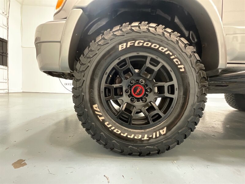 2002 Toyota 4Runner Limited 4X4 / LIFTED TRD WHEELS BF Goodrich Tires / ZERO RUST / Rear diff Locks / Timing Belt Service done - Photo 45 - Gladstone, OR 97027