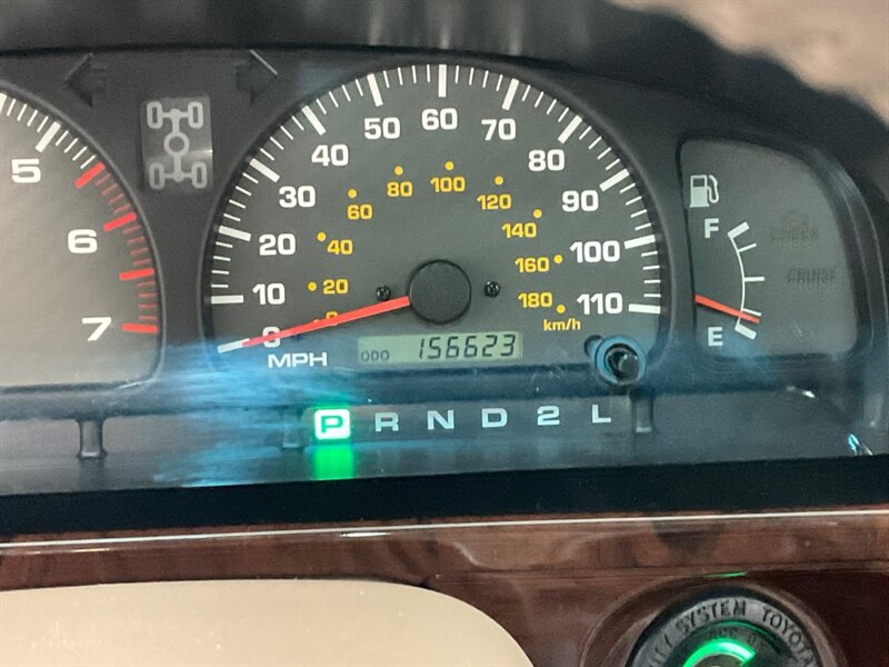 2002 Toyota 4Runner Limited 4X4 / LIFTED TRD WHEELS BF Goodrich Tires / ZERO RUST / Rear diff Locks / Timing Belt Service done - Photo 51 - Gladstone, OR 97027