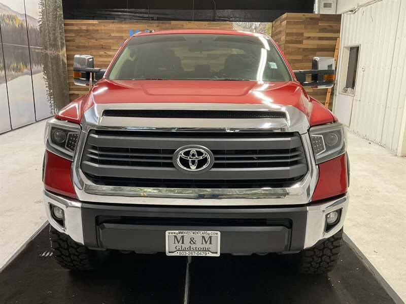 2014 Toyota Tundra SR5 CrewMax 4X4 / 5.7L V8 / LIFTED / 69K MILES  / BRAND NEW 35 " MUD TIRES / Backup Camera / Rough Country Running board / Spray in bed liner / SHARP!! - Photo 5 - Gladstone, OR 97027