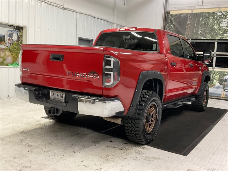 2014 Toyota Tundra SR5 CrewMax 4X4 / 5.7L V8 / LIFTED / 69K MILES  / BRAND NEW 35 " MUD TIRES / Backup Camera / Rough Country Running board / Spray in bed liner / SHARP!! - Photo 8 - Gladstone, OR 97027