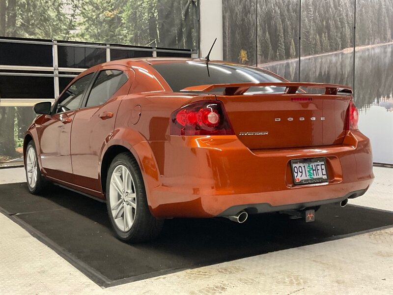 2012 Dodge Avenger SXT Plus Sedan / 3.6L V6 /Navigation/ 81,000 MILES  / Heated Seats / LOCAL OREGON CAR / Backup Camera - Photo 7 - Gladstone, OR 97027