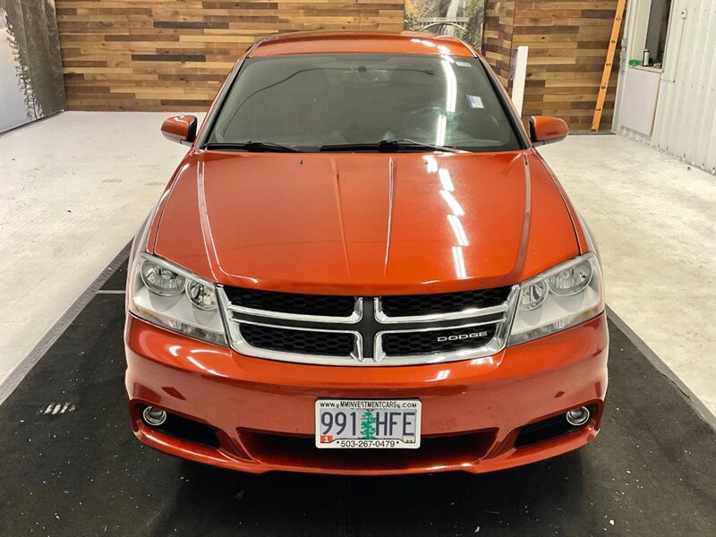 2012 Dodge Avenger SXT Plus Sedan / 3.6L V6 /Navigation/ 81,000 MILES  / Heated Seats / LOCAL OREGON CAR / Backup Camera - Photo 5 - Gladstone, OR 97027