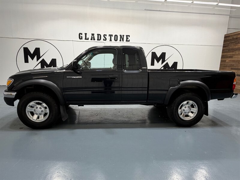 2003 Toyota Tacoma SR5 V6 4X4 5-SPEED MANUAL/OREGON TRUCK w.ZERO RUST /TIMING BELT SERVICE ALREADY DONE - Photo 3 - Gladstone, OR 97027