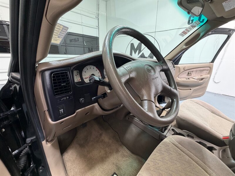 2003 Toyota Tacoma SR5 V6 4X4 5-SPEED MANUAL/OREGON TRUCK w.ZERO RUST /TIMING BELT SERVICE ALREADY DONE - Photo 36 - Gladstone, OR 97027