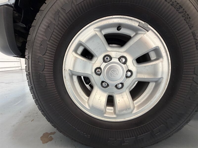 2003 Toyota Tacoma SR5 V6 4X4 5-SPEED MANUAL/OREGON TRUCK w.ZERO RUST /TIMING BELT SERVICE ALREADY DONE - Photo 42 - Gladstone, OR 97027