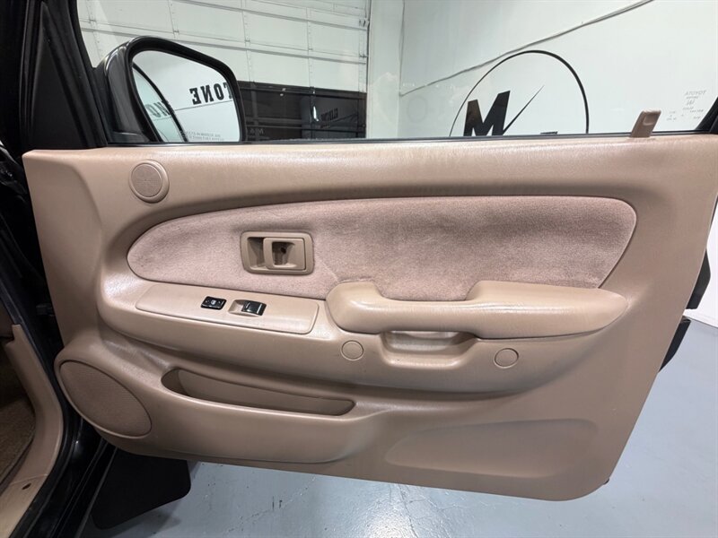 2003 Toyota Tacoma SR5 V6 4X4 5-SPEED MANUAL/OREGON TRUCK w.ZERO RUST /TIMING BELT SERVICE ALREADY DONE - Photo 34 - Gladstone, OR 97027