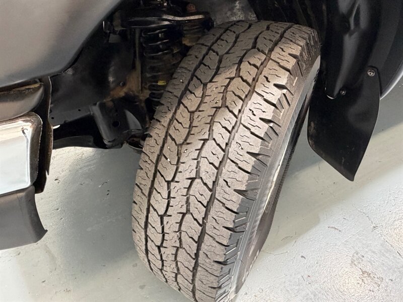 2003 Toyota Tacoma SR5 V6 4X4 5-SPEED MANUAL/OREGON TRUCK w.ZERO RUST /TIMING BELT SERVICE ALREADY DONE - Photo 24 - Gladstone, OR 97027