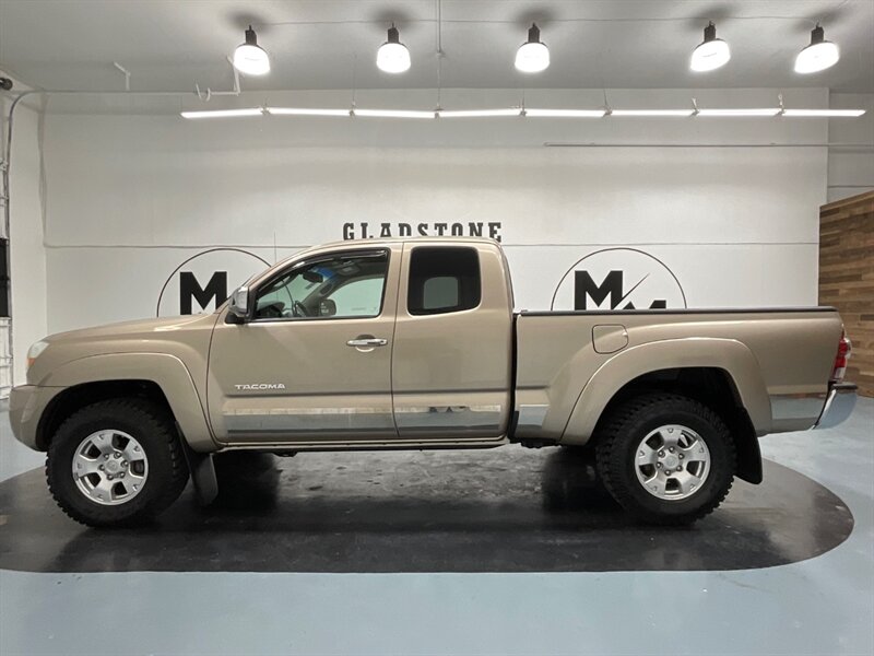 2006 Toyota Tacoma V6 SR5 4X4 / 6-SPEED MANUAL / 119K MILES  / LOCAL OREGON TRUCK - Photo 3 - Gladstone, OR 97027