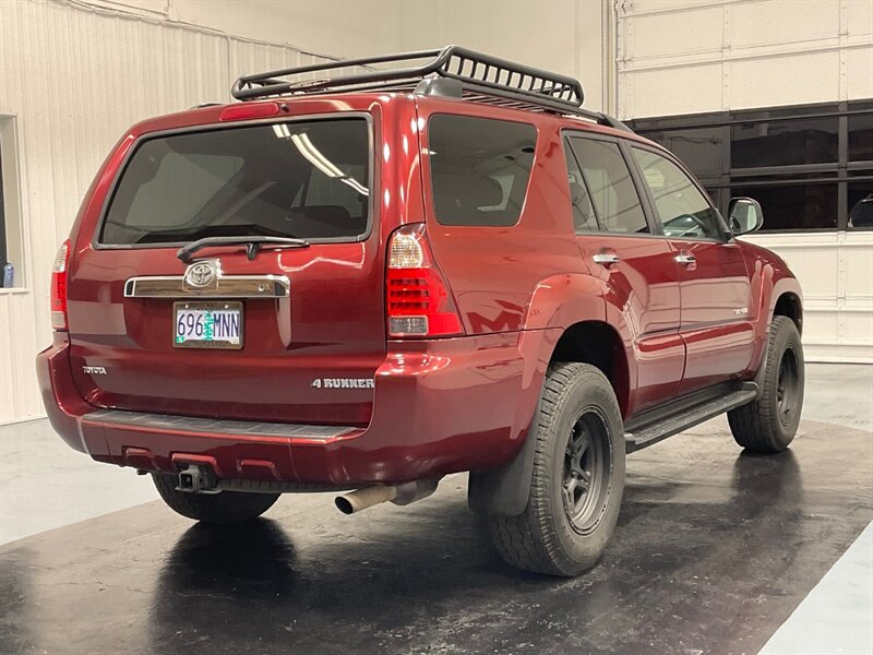 2007 Toyota 4Runner SR5 Sport Utility 4X4 / 4.0L V6 / Sunroof / CLEAN  / RUST FREE / Excel Cond - Photo 8 - Gladstone, OR 97027